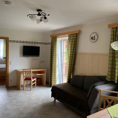 Maislbauer Farm stay *